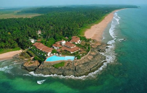 Проведите свой отпуск на Шри-Ланке! Вас ждут комфортабельные отели, пляжи, пальмы, теплый океан.